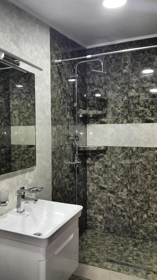 Your Home In Тбилиси Экстерьер фото